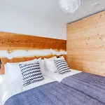 High-end Apartment, Private Pool And Lägenhet *