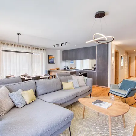 Montagnier B41, Indoor Pool And *