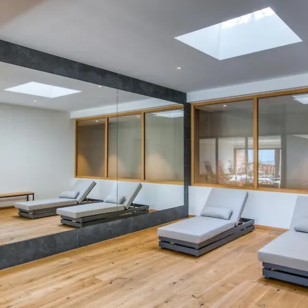 Montagnier B41, Indoor Pool And *