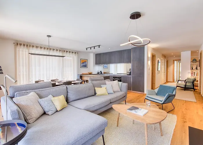 High-end Apartment, Private Pool And *