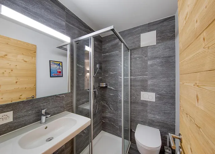High-end Apartment, Private Pool And 아파트
