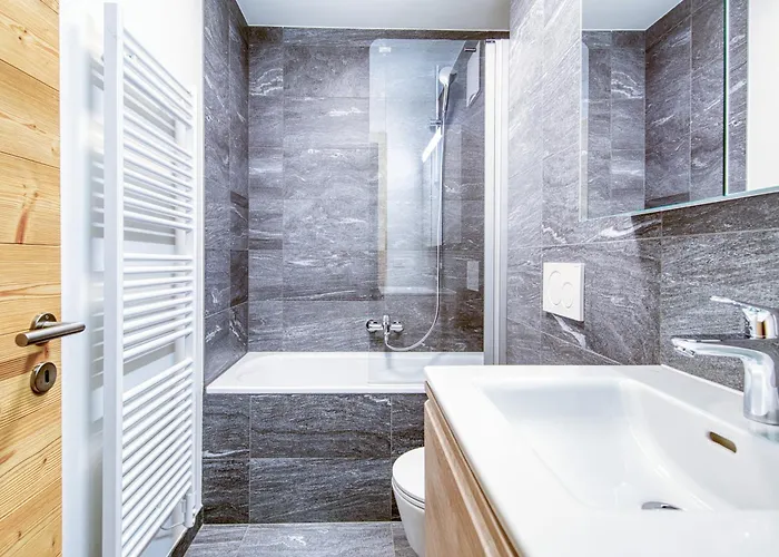 High-end Apartment, Private Pool And * Champéry