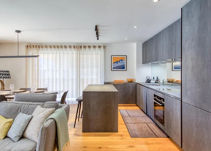High-end Apartment, Private Pool And *