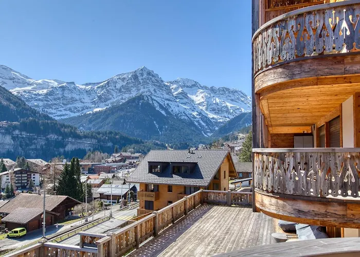 High-end Apartment, Private Pool And Шампери