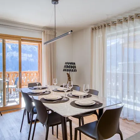 High-end Apartment, Private Pool And * Champéry